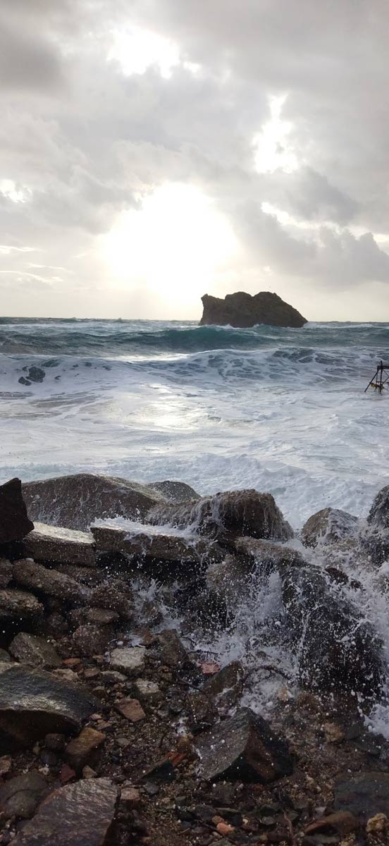 Das Meer vor Skala Eressos, etwas stürmischer Das Meer vor Skala Eressos, etwas stürmischer